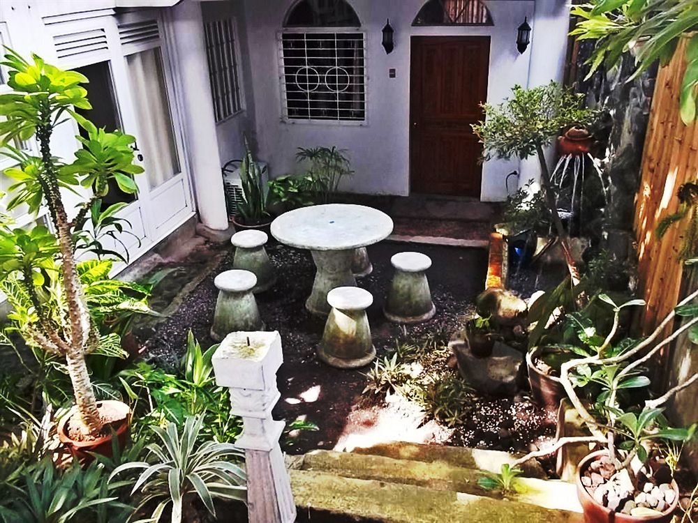 Balay De La Rama Bed & Breakfast Legazpi Exterior photo